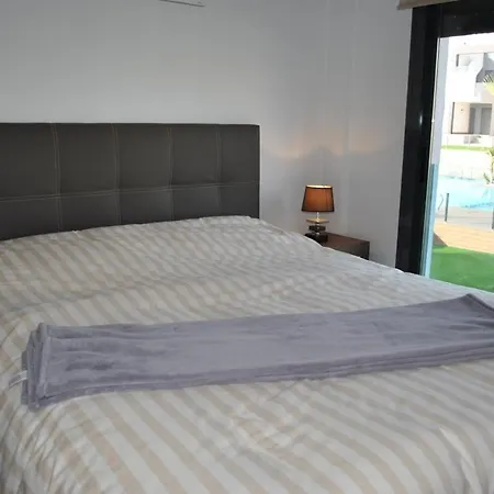 شقة Dream Paradise Punta Prima Oasis تورّيفيِخا