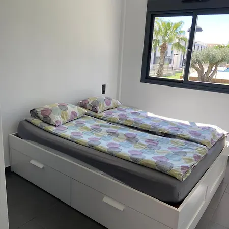 Dream Paradise Punta Prima Oasis تورّيفيِخا