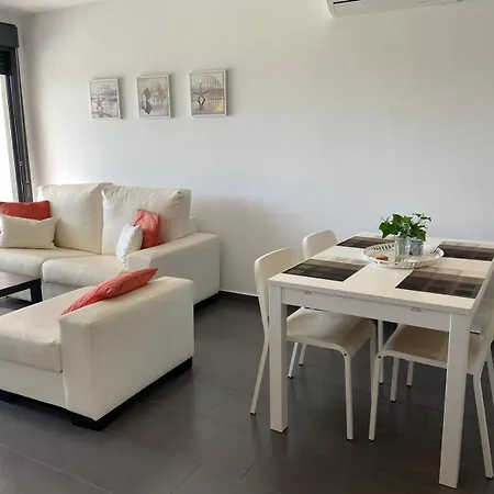 Dream Paradise Punta Prima Oasis * تورّيفيِخا