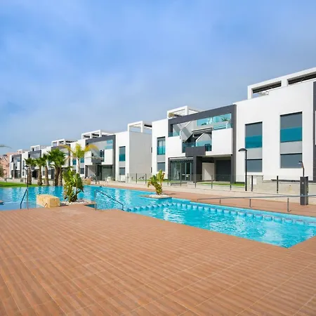 شقة Dream Paradise Punta Prima Oasis