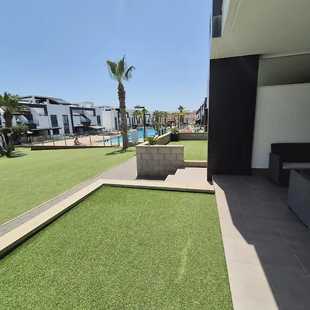 Dream Paradise Punta Prima Oasis *